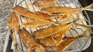 アジの骨せんべい|家族でポリポリ止まらない絶品おつまみレシピ