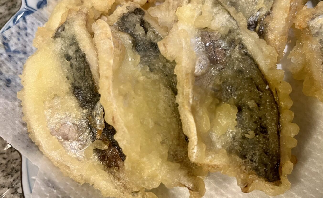 アジの天ぷらは下処理で臭みが消える｜子どもも喜ぶサクふわ食感の作り方
