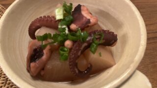 タコと大根の煮物:夏の海がくれる旨味―釣り人だけが味わえる、ぷりぷりの味わい