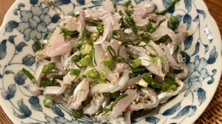 タチウオのたたき|釣りたて白身の香りと食感を丸ごと楽しむレシピ