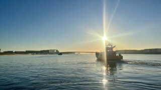 【25-26年版】冬の船釣りに必携の防寒具4選|初心者にもお勧め